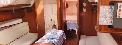 boat image 0