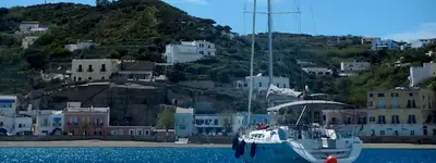 boat image 1