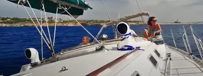boat image 1