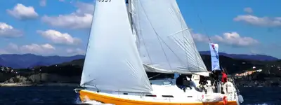 boat image 0