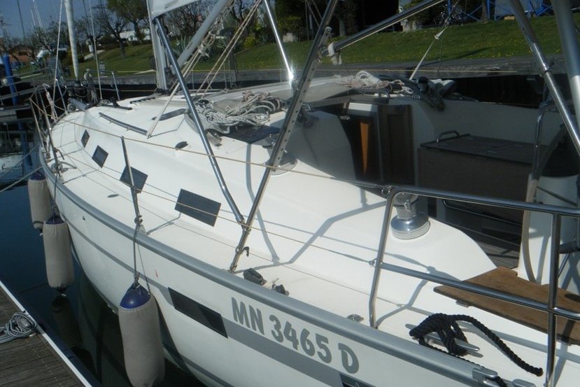 boat image 0