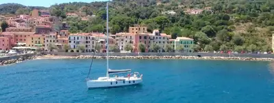 boat image 0