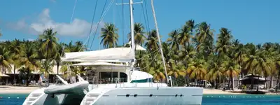 boat image 0