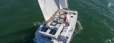 boat image 0
