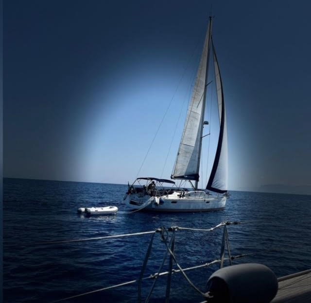 boat image 0