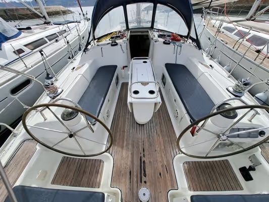 boat image 1