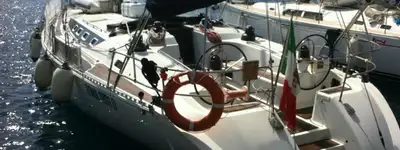 boat image 0