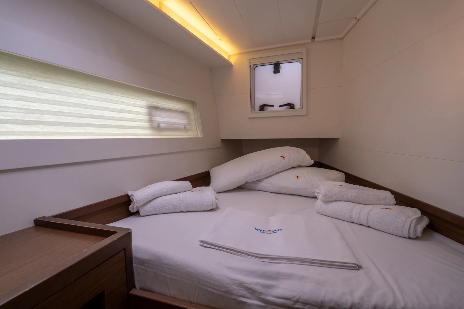 boat image 3