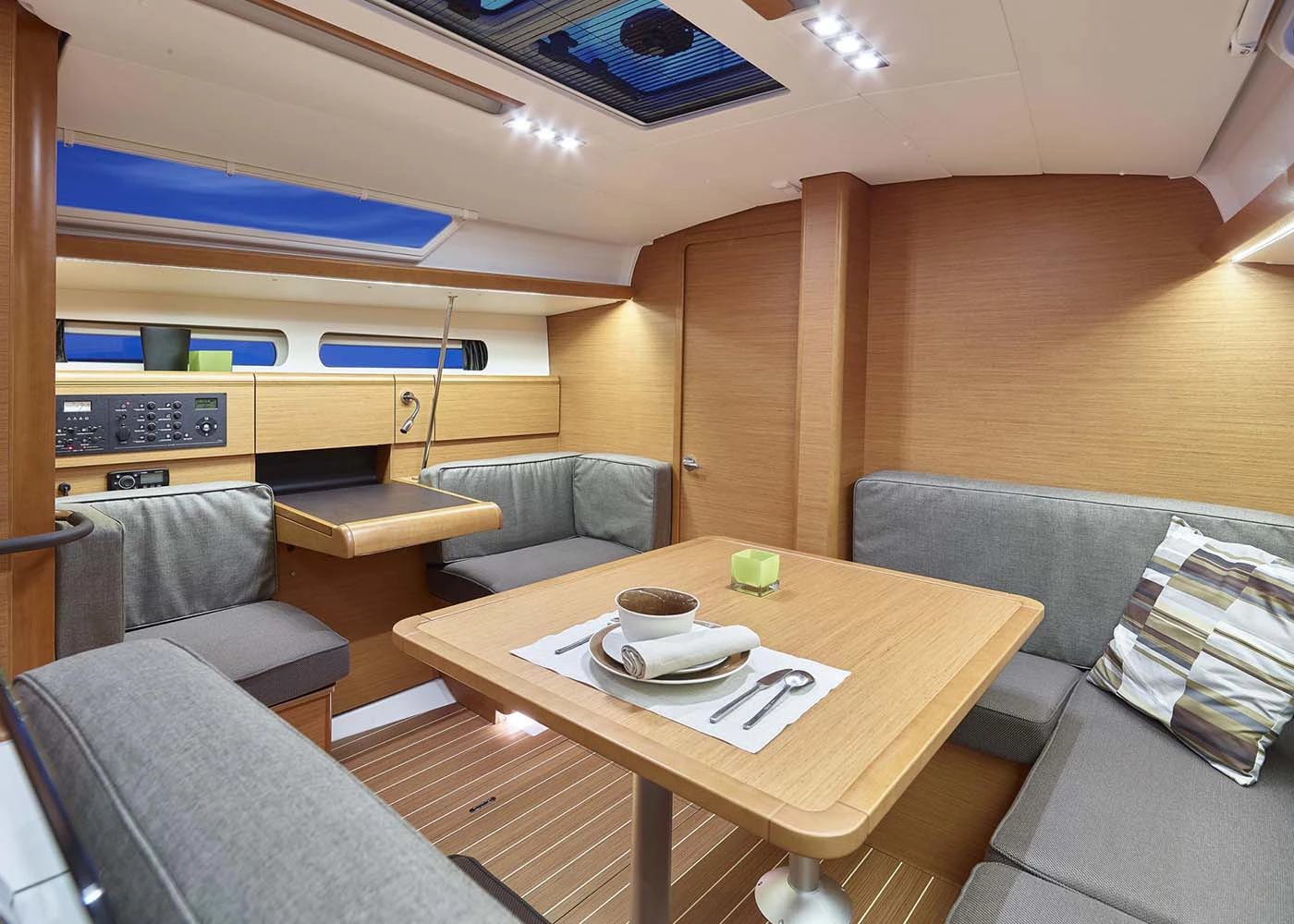 boat image 2