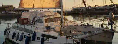 boat image 1
