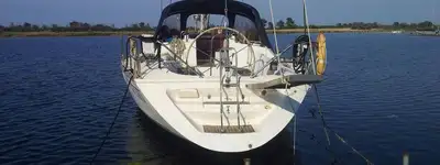 boat image 0