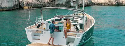 boat image 1