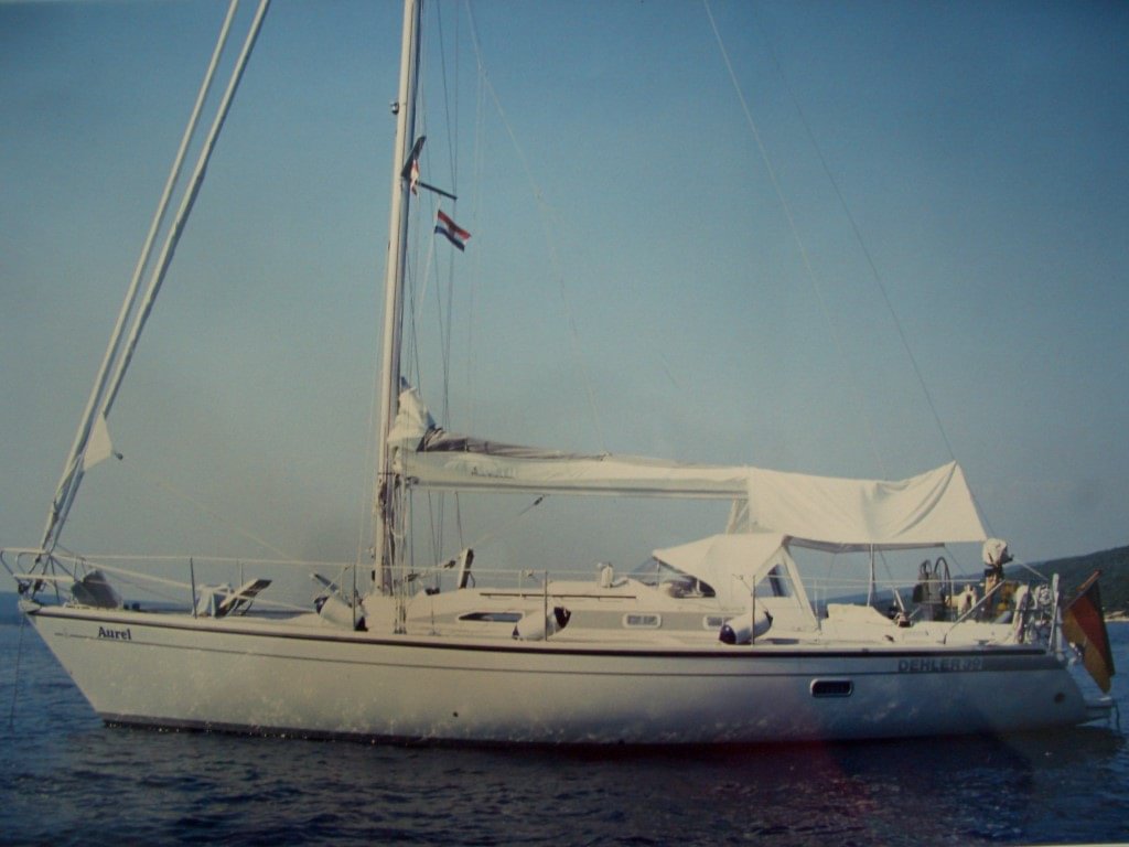 boat image 0