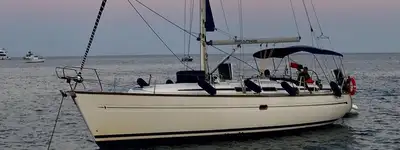 boat image 1