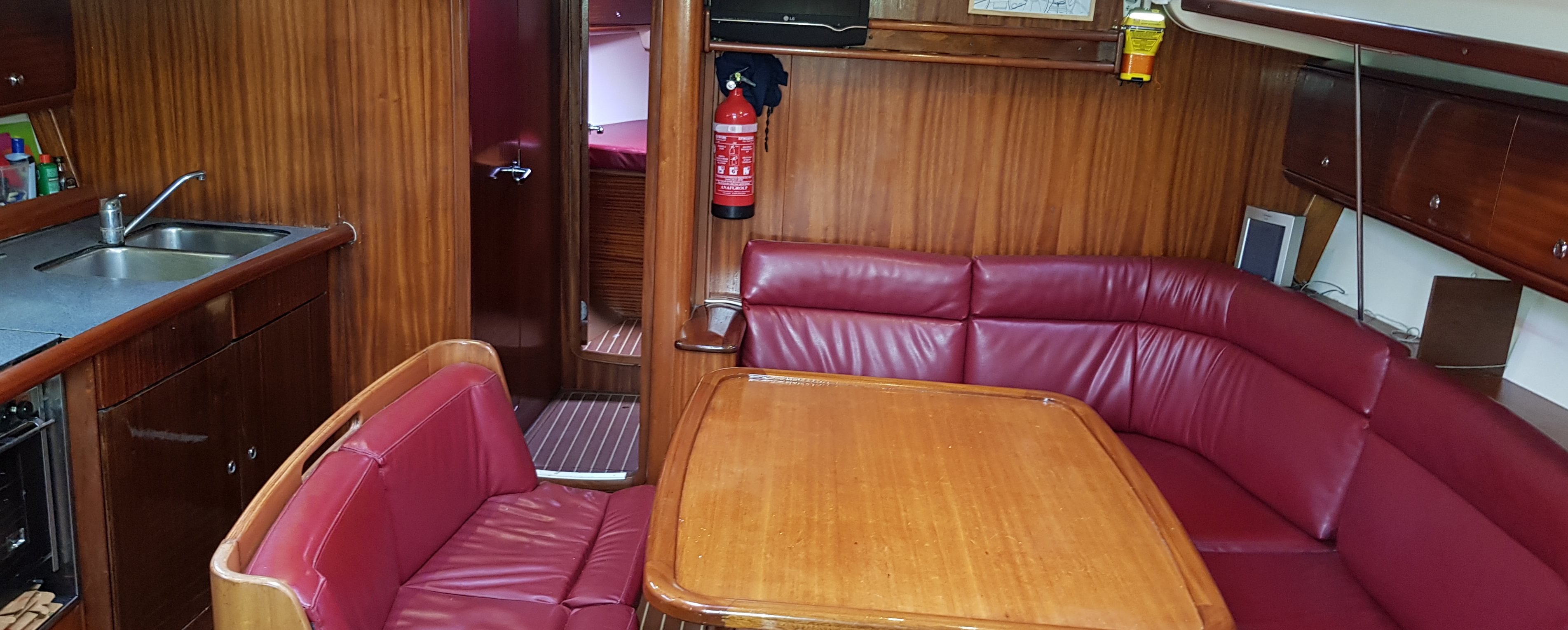 boat image 3