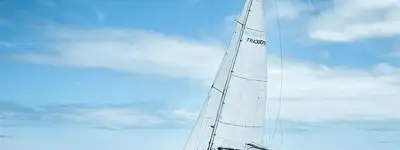 boat image 0