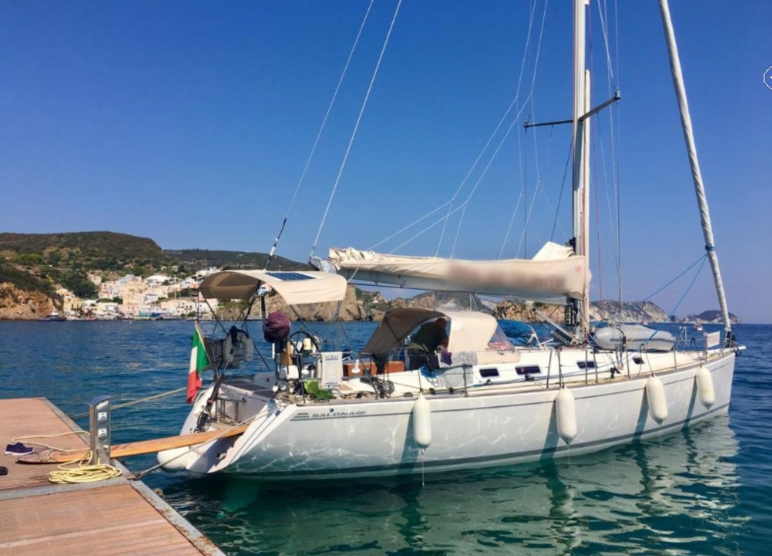 boat image 0