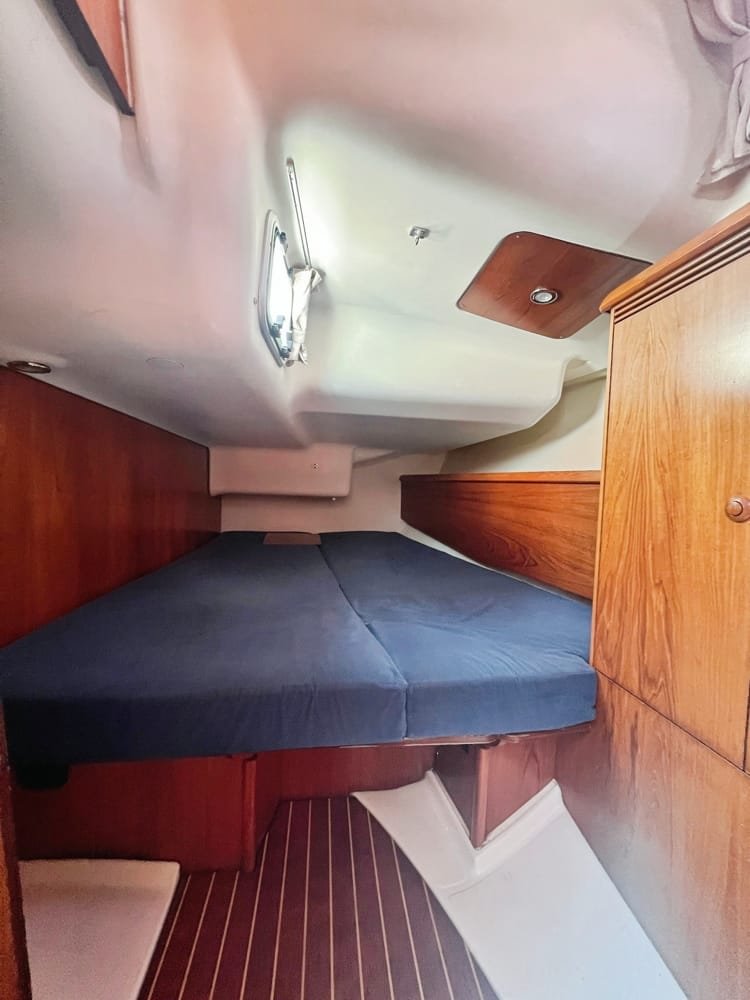 boat image 0
