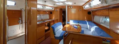 boat image 0