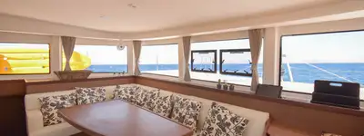 boat image 1