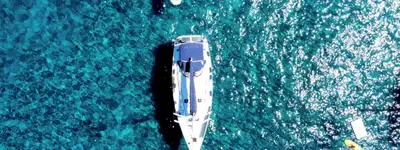 boat image 0