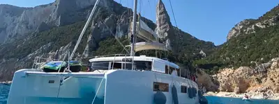 boat image 0
