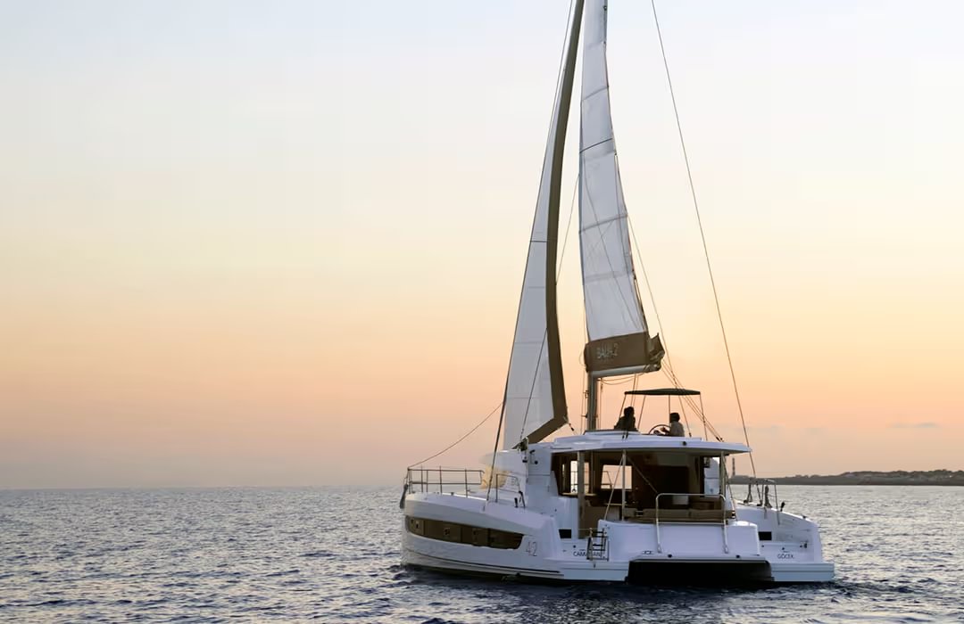 boat image 0