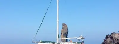 boat image 0