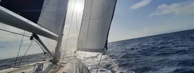 boat image 0