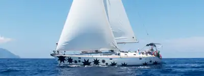 boat image 0