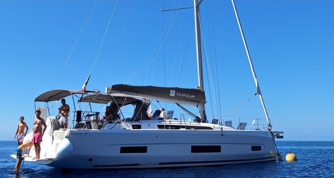 boat image 0