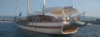 boat image 0