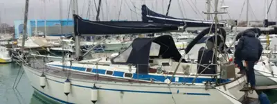 boat image 0