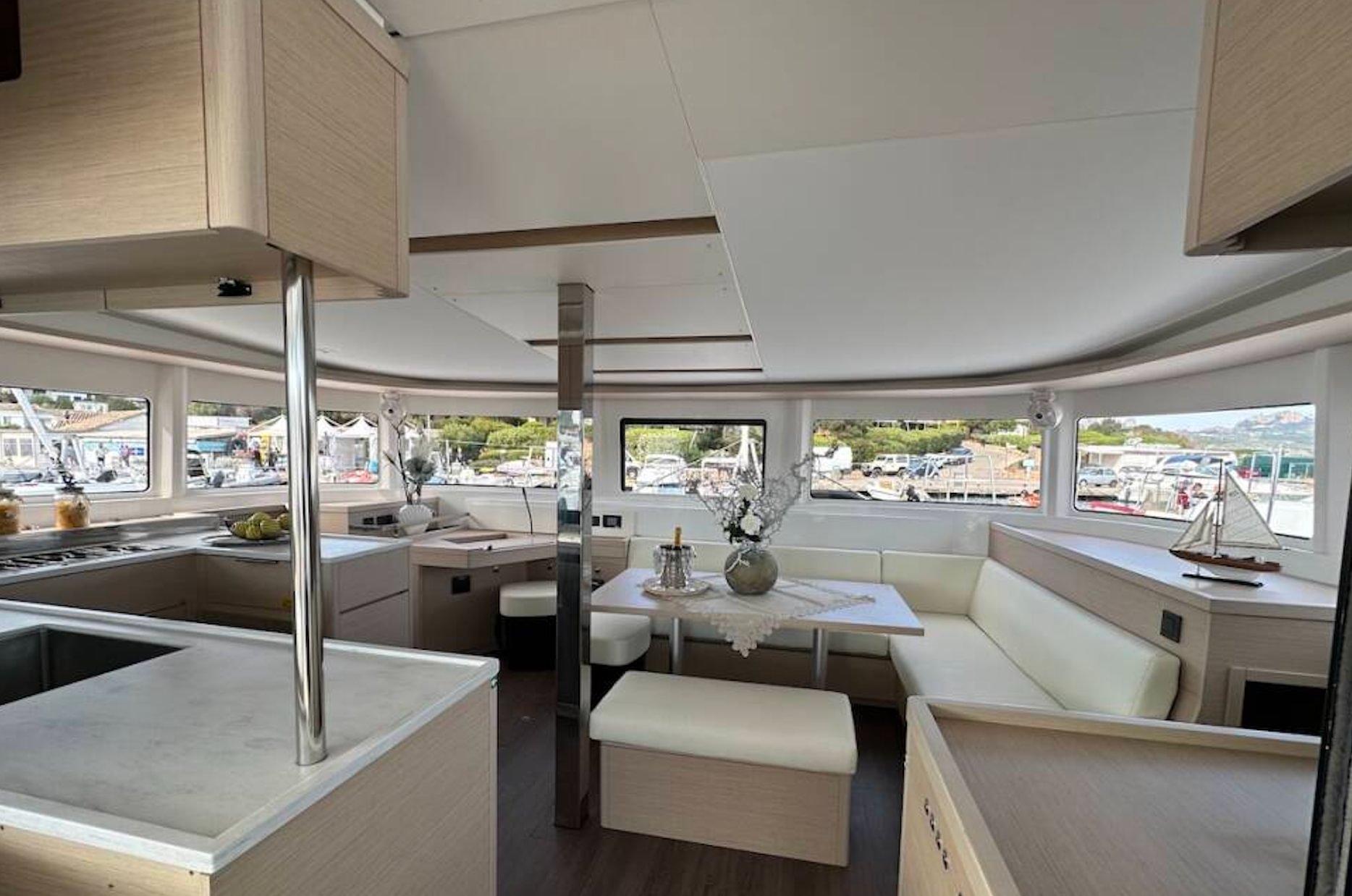 boat image 1
