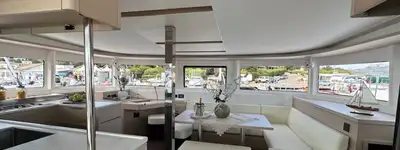 boat image 1