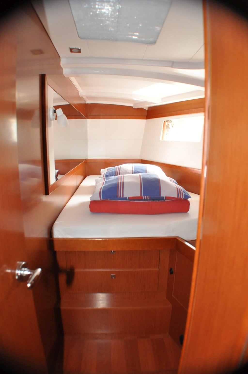 boat image 3