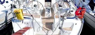 boat image 0