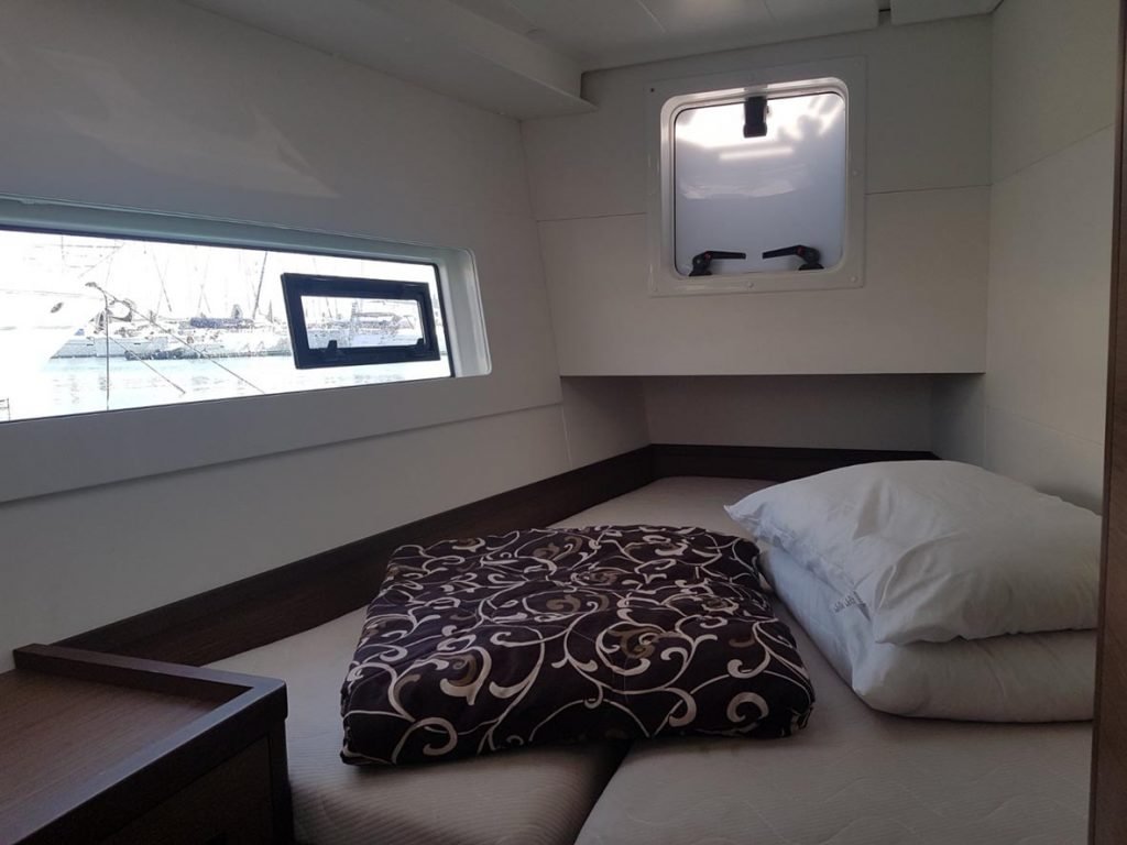 boat image 3