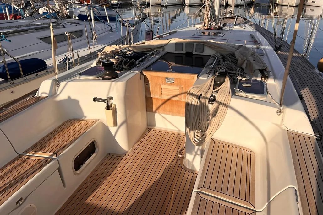 boat image 3