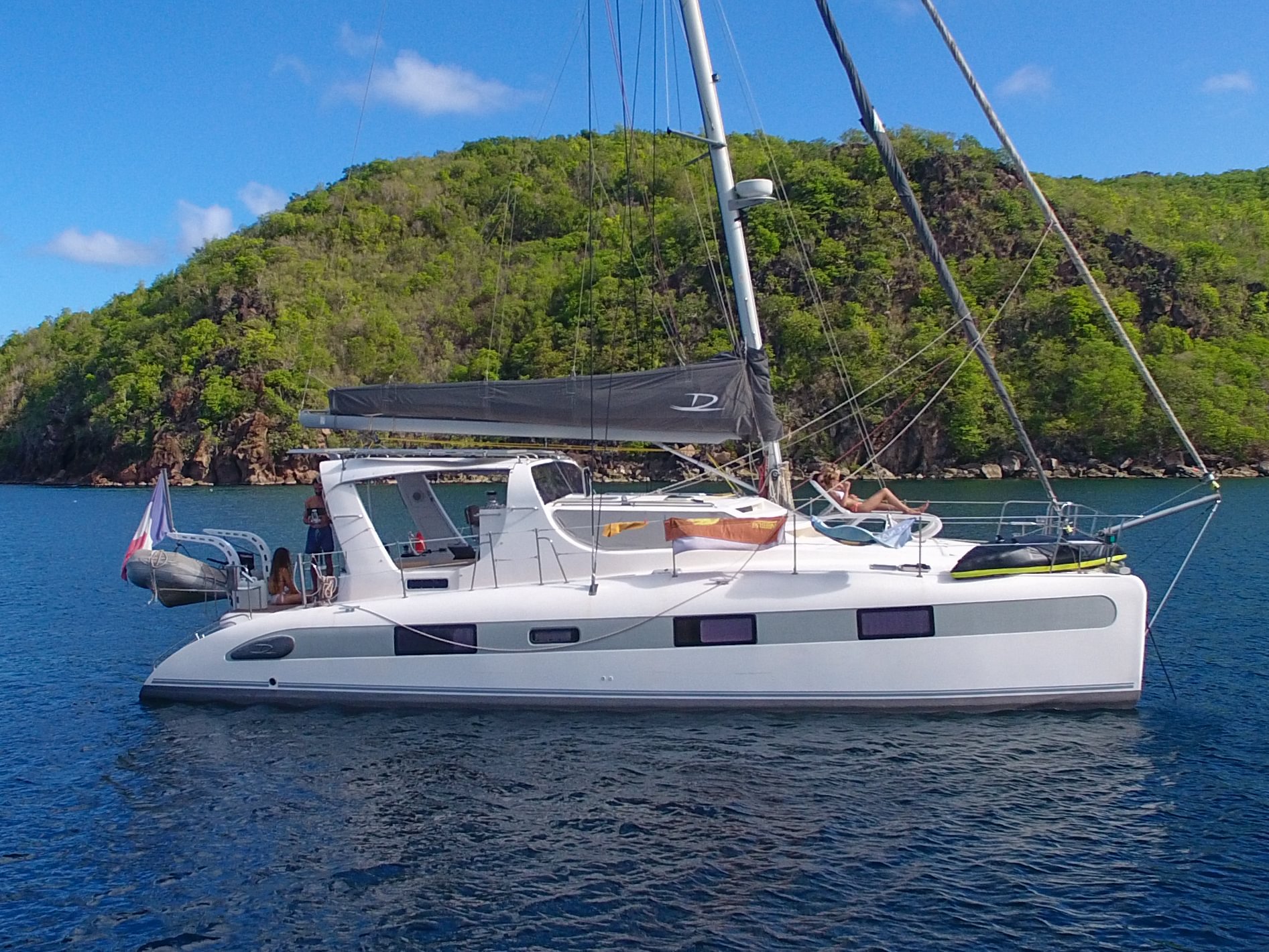 boat image 0