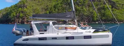 boat image 0