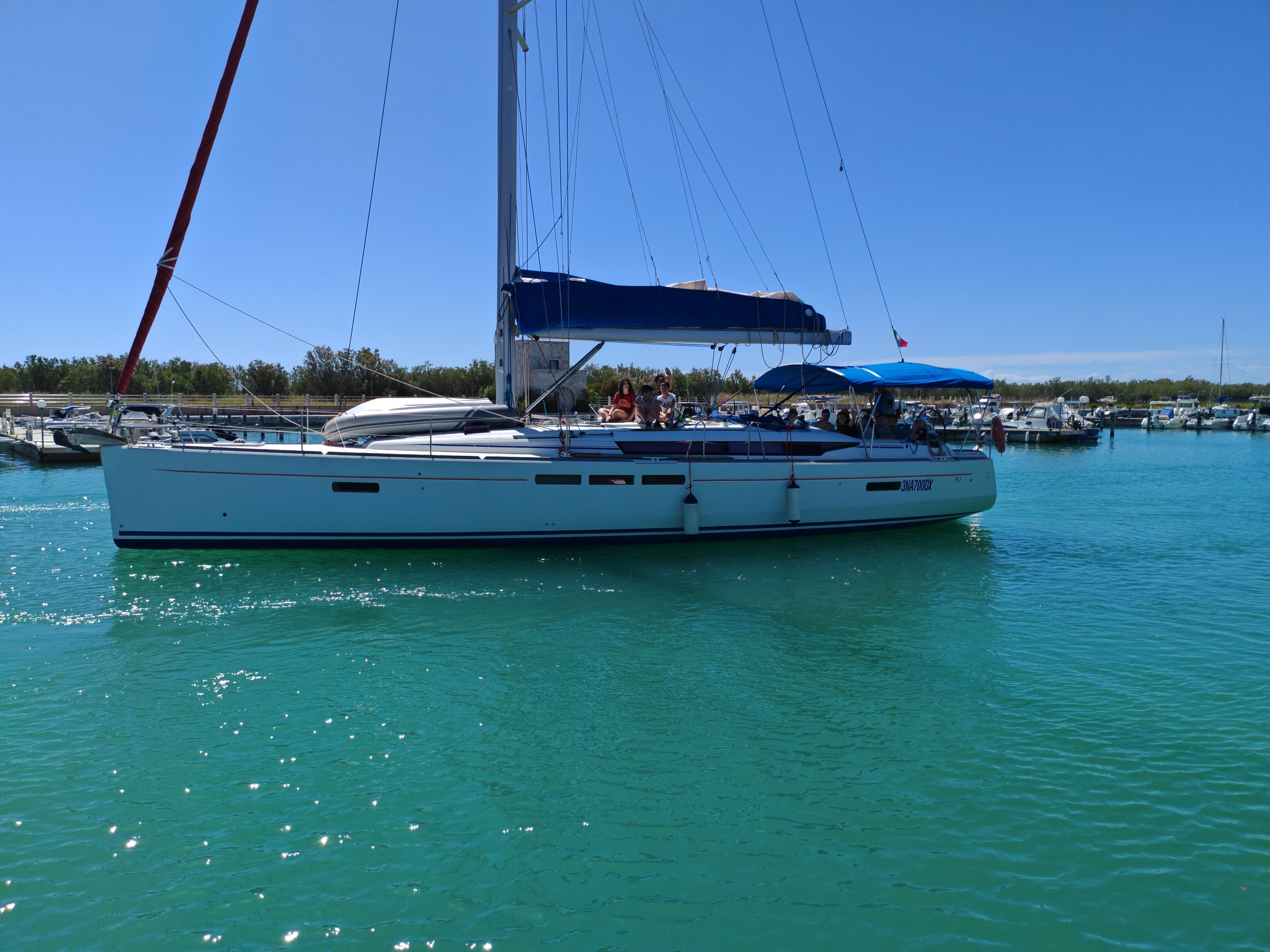 boat image 0