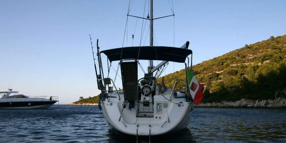 boat image 1