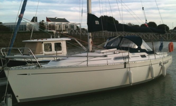 boat image 0