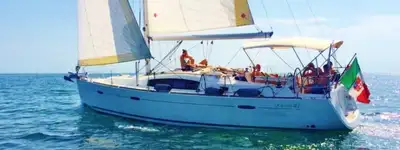 boat image 0