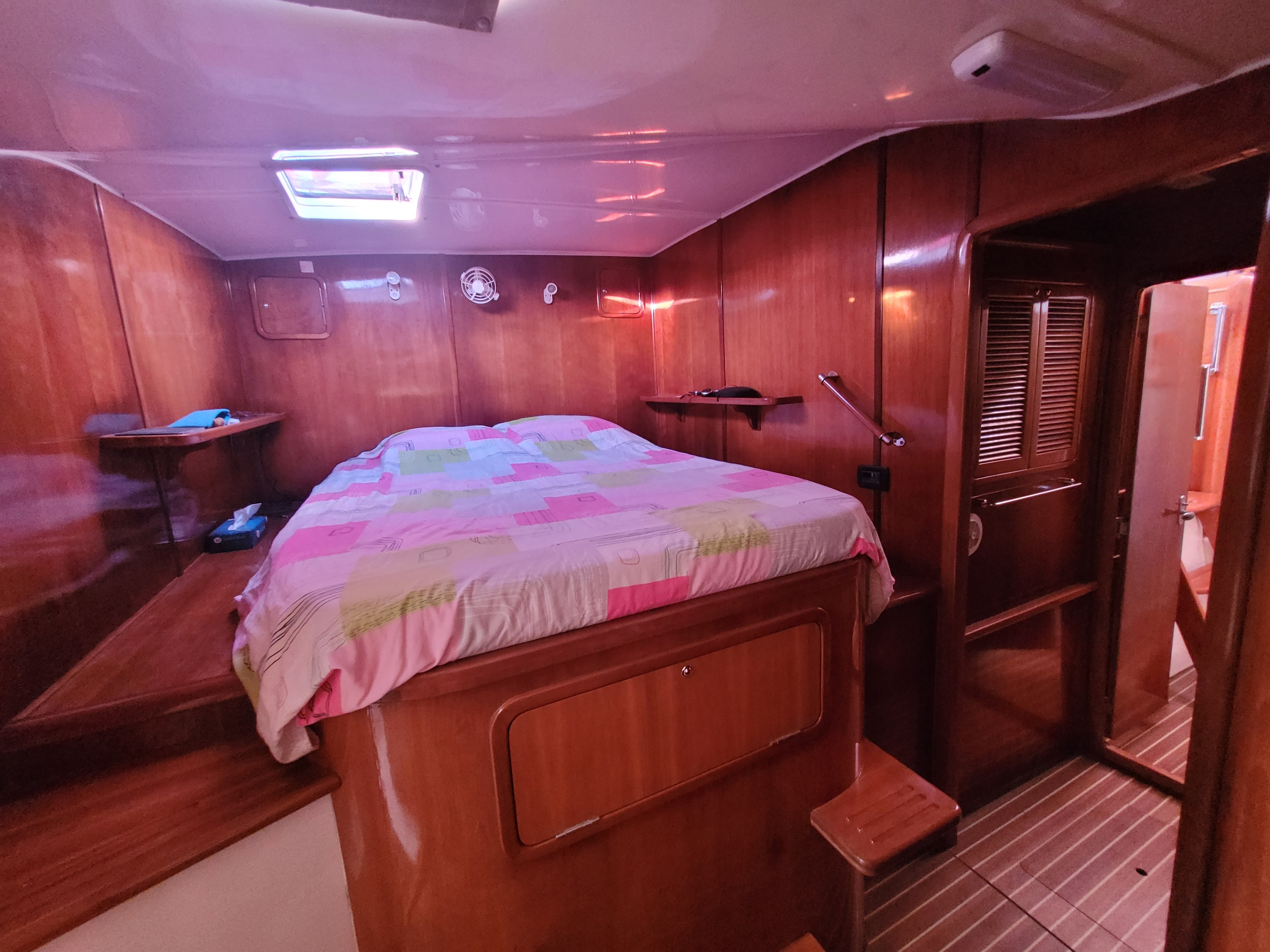 boat image 2