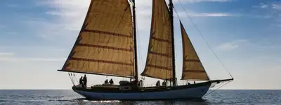 boat image 0