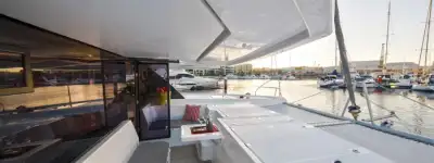 boat image 1