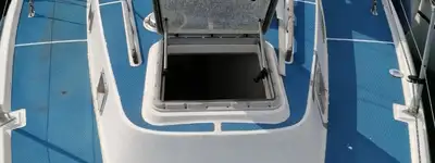 boat image 1