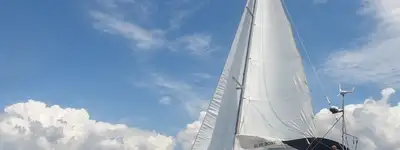 boat image 1